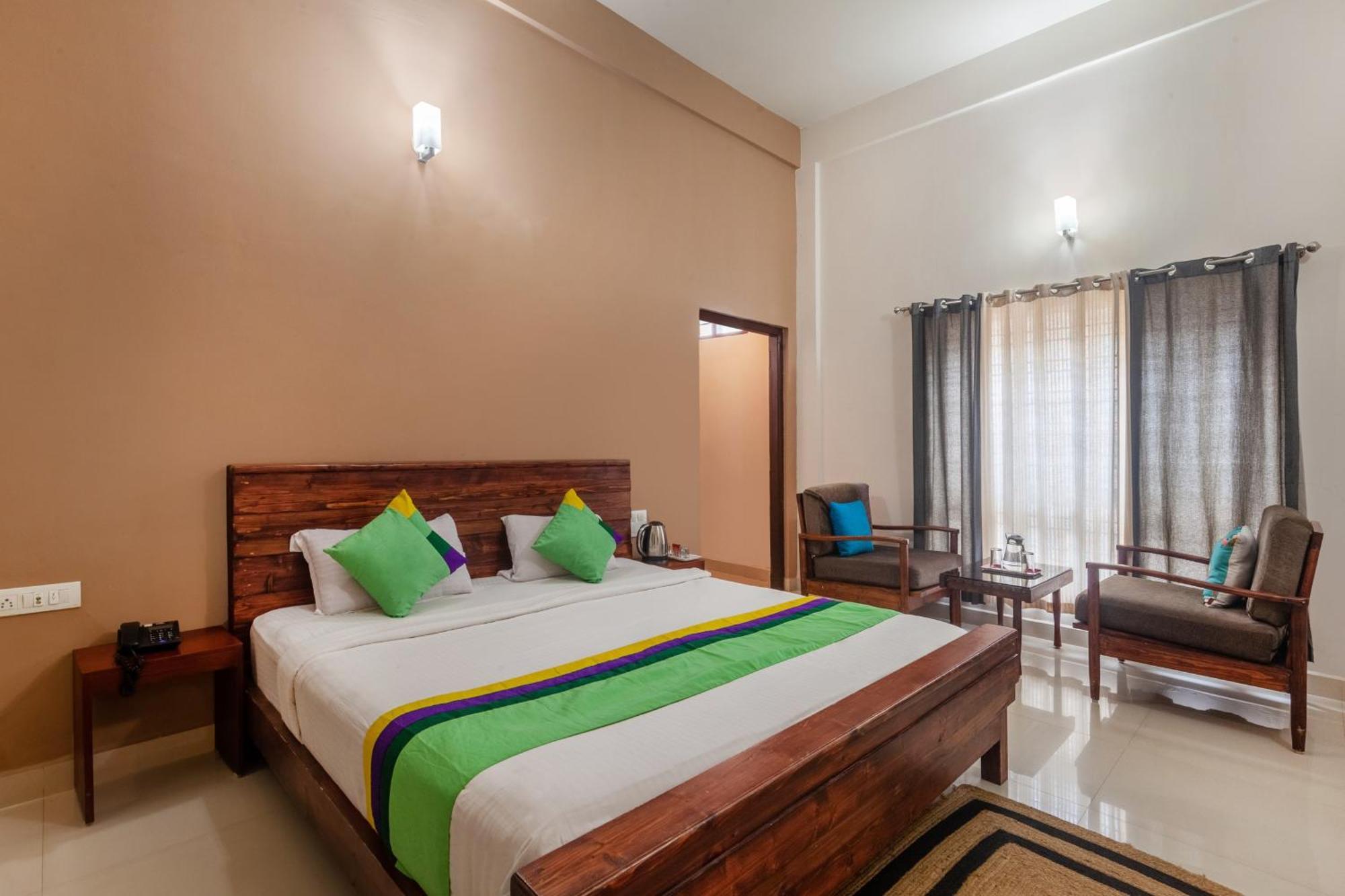 Treebo Vrindavan, 3 Km From Madikeri Fort Exterior photo